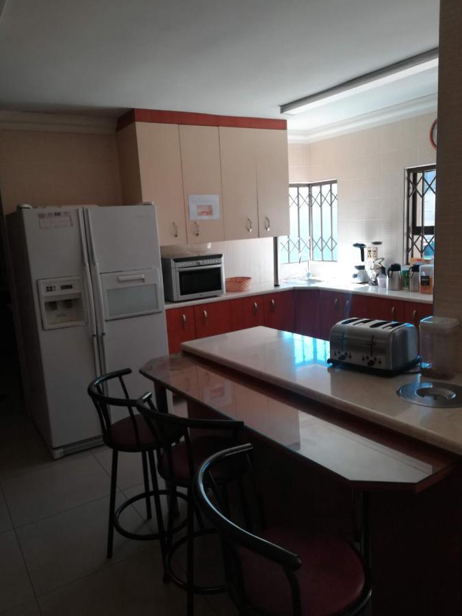 Lalela House Leilighet Johannesburg Eksteriør bilde
