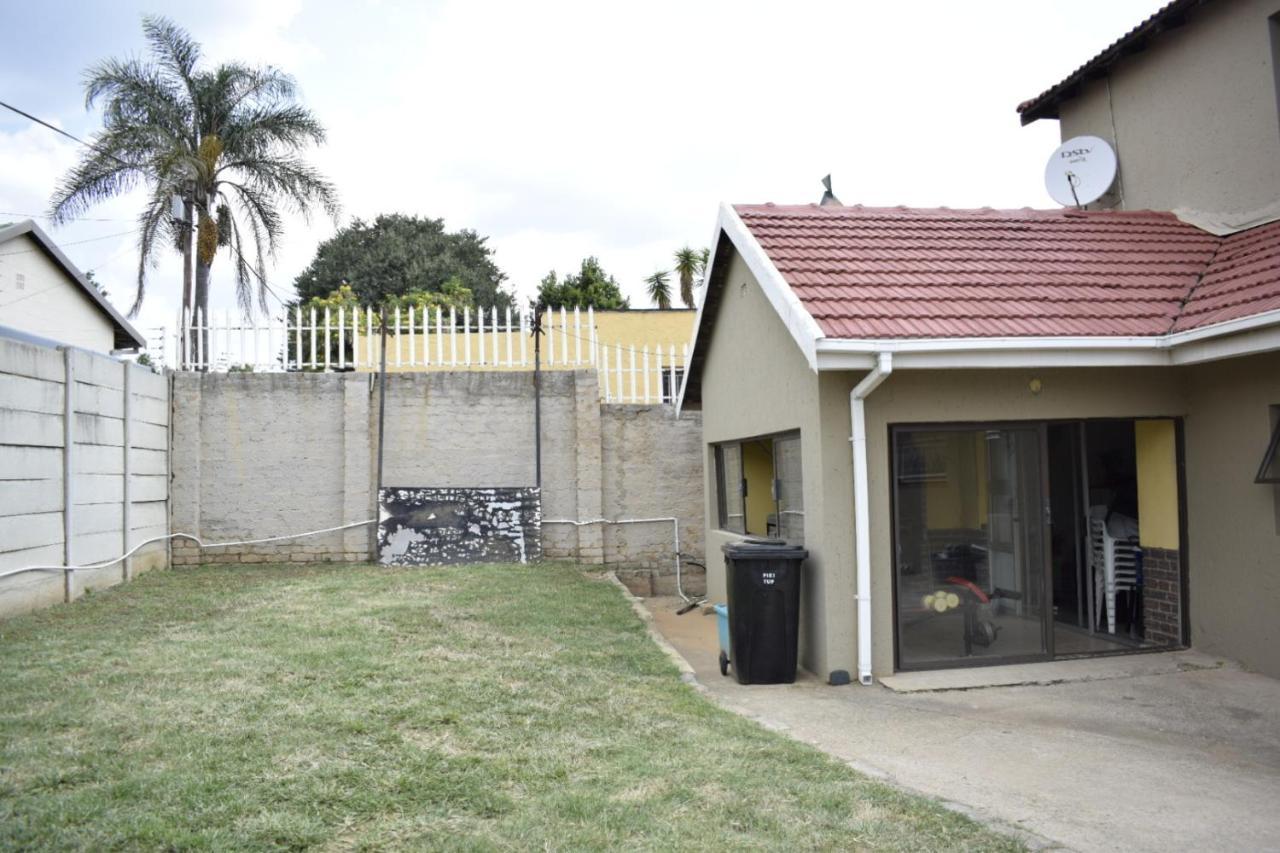 Lalela House Leilighet Johannesburg Eksteriør bilde